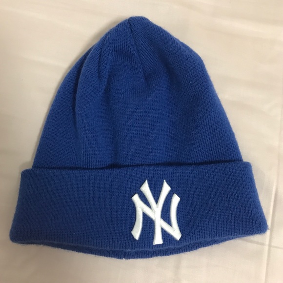 yankees winter hat